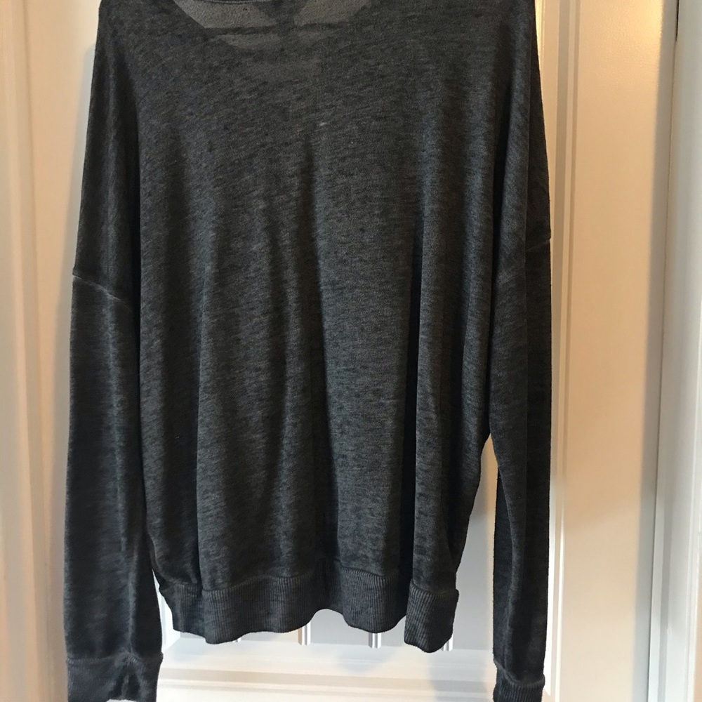gray sweater shirt